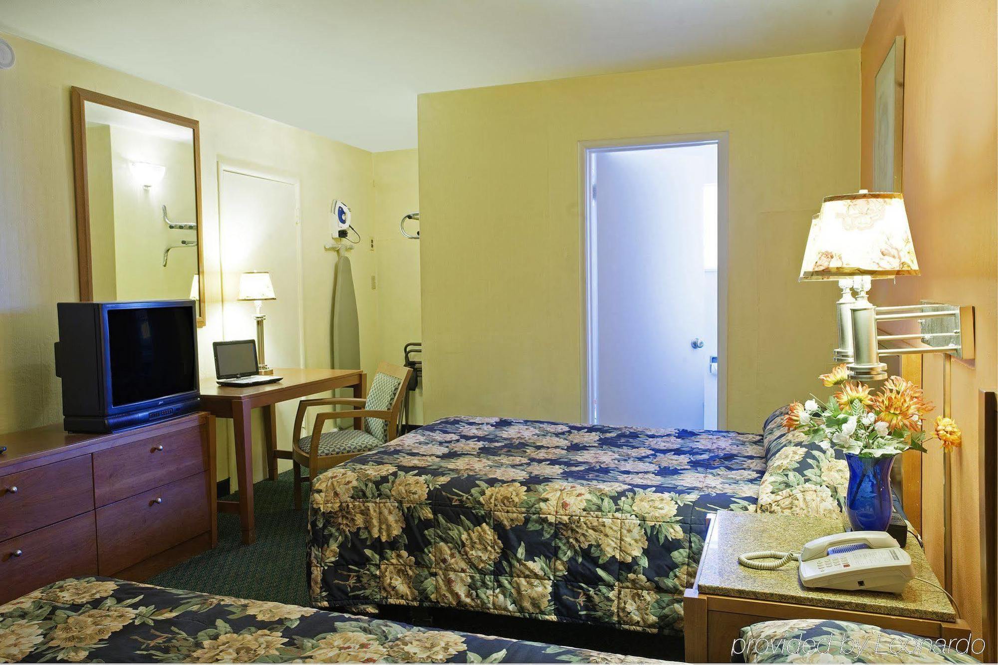 Americas Best Value Inn - Livermore Room photo